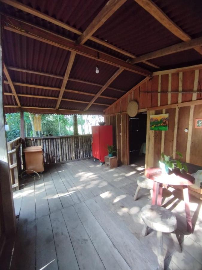 Hospedagem Aldeia Do Leao Hotel Каролина Екстериор снимка